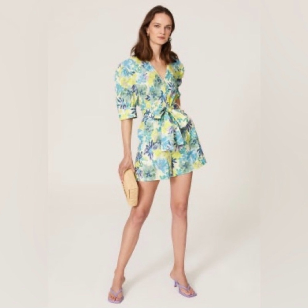 TANYA TAYLOR 
Wo Becky Floral Puff-Sleeve Romper